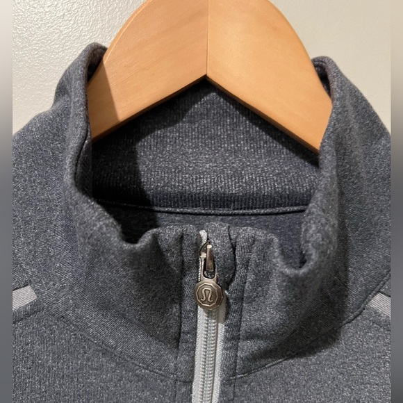 Lululemon Men’s Full Zip Active Athletic Jacket - Picture 5 of 9